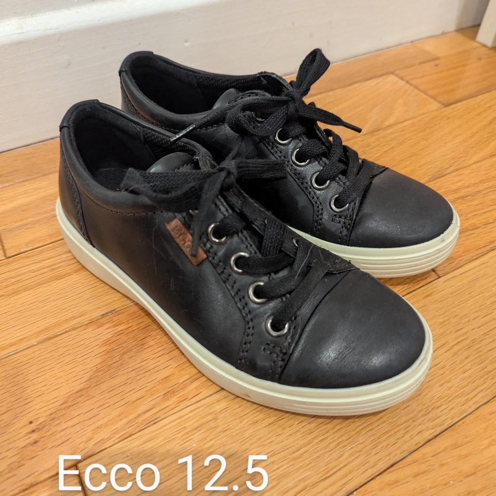 Ecco Black Leather 12,5 Kids Casual Shoes